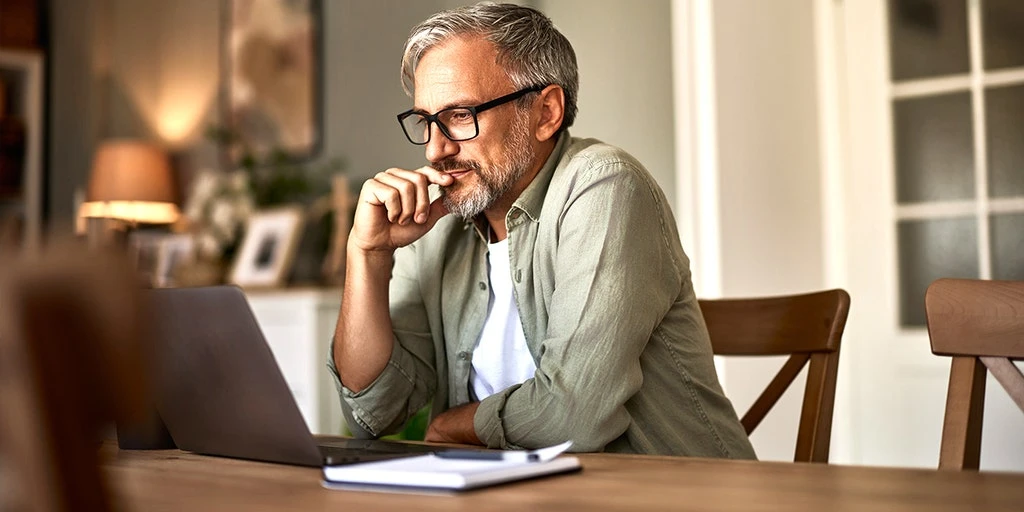 Sitting Smartly: Study Shows Mental Engagement Slashing Dementia Risk