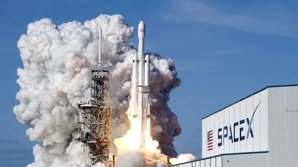 SpaceX Files for IPO, Eyes $1.5 Trillion Valuation