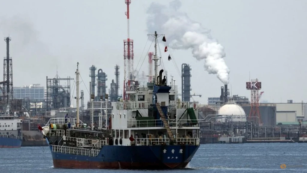 Asia Stocks Dive as Middle East Conflict Sends Oil to Record Highs