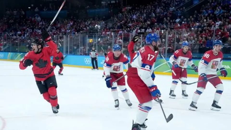Suzuki's Clutch Play Propels Canada Past Czechia in Olympic Thriller