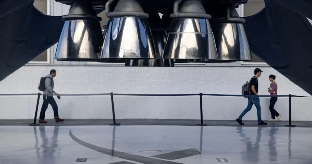 SpaceX Employees Unite to Slash Wealth Management Fees Ahead of IPO