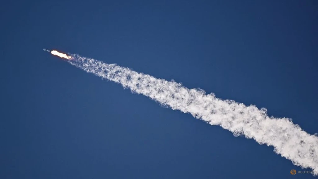 Starlink User Surge Fuels SpaceX's Trillion-Dollar IPO Ambitions