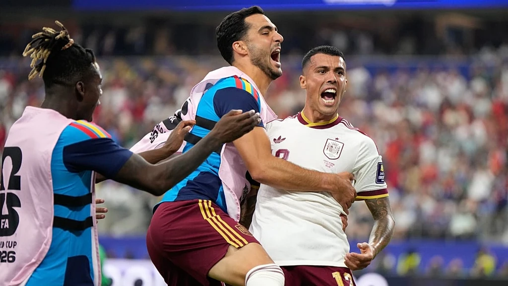 Spain defeats France 2-0 to secure a spot in the 2026 World Cup final