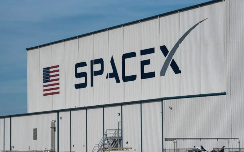 SpaceX Sets $135 Fixed IPO Price, Eyes $1.75 Trillion Valuation