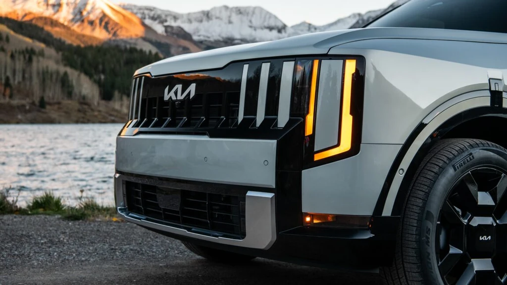 2027 Kia Telluride Redefines Value With Hybrid Efficiency and Luxury Styling