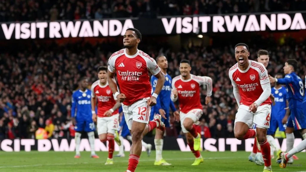 Arsenal Secures Vital Chelsea Victory, Extends Premier League Lead