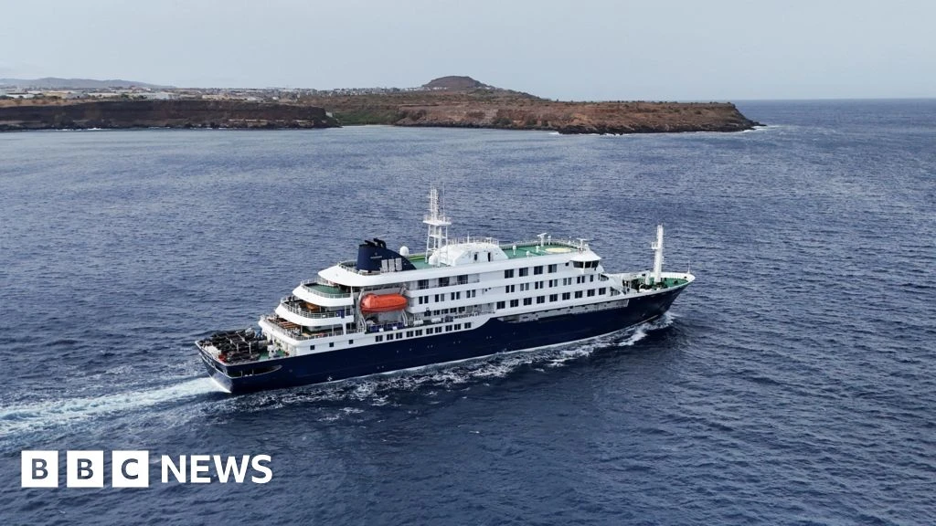Third British National Suspected of Hantavirus on Cruise Ship