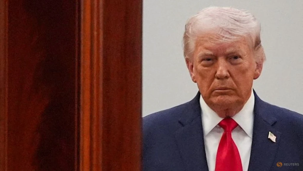 Trump Halts Pakistan Envoy Trip, Clouding Iran Peace Hopes