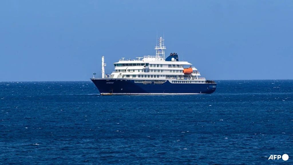 Hantavirus Outbreak on Atlantic Cruise Ship Leaves 3 Dead