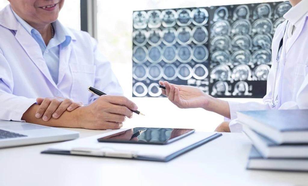 Traumatic Encephalopathy Syndrome Features Prevalent Post-TBI, Regardless of Repetitive Head Impacts