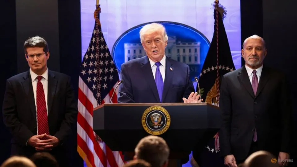 Trump Hikes Global Tariffs to 15% Post Supreme Court Rebuke