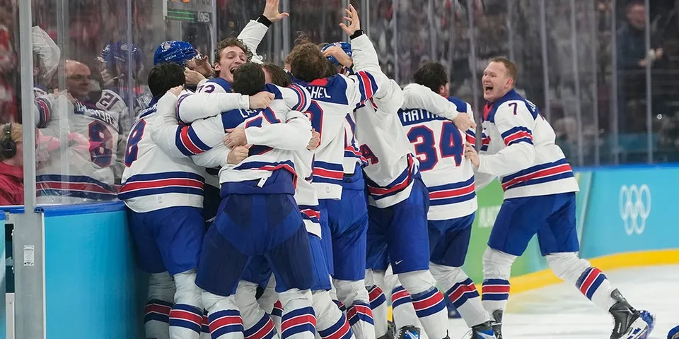 Trump Invites Olympic Champion US Men's Hockey Team to State of the Union