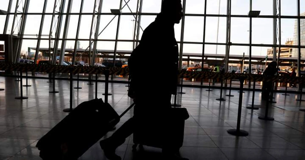 Trump Threatens ICE Deployment to U.S. Airports Amid DHS Shutdown