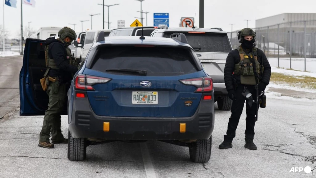 Trump Threatens to Deploy ICE Agents at Airports Over Funding Dispute