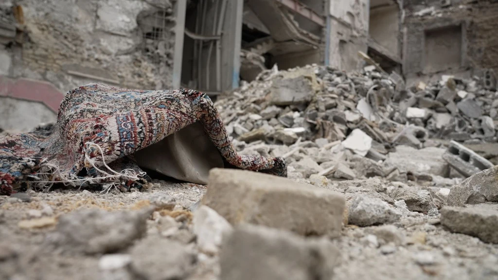 Tehran Under Fire: War Scars, Government Control, and Unseen Leadership
