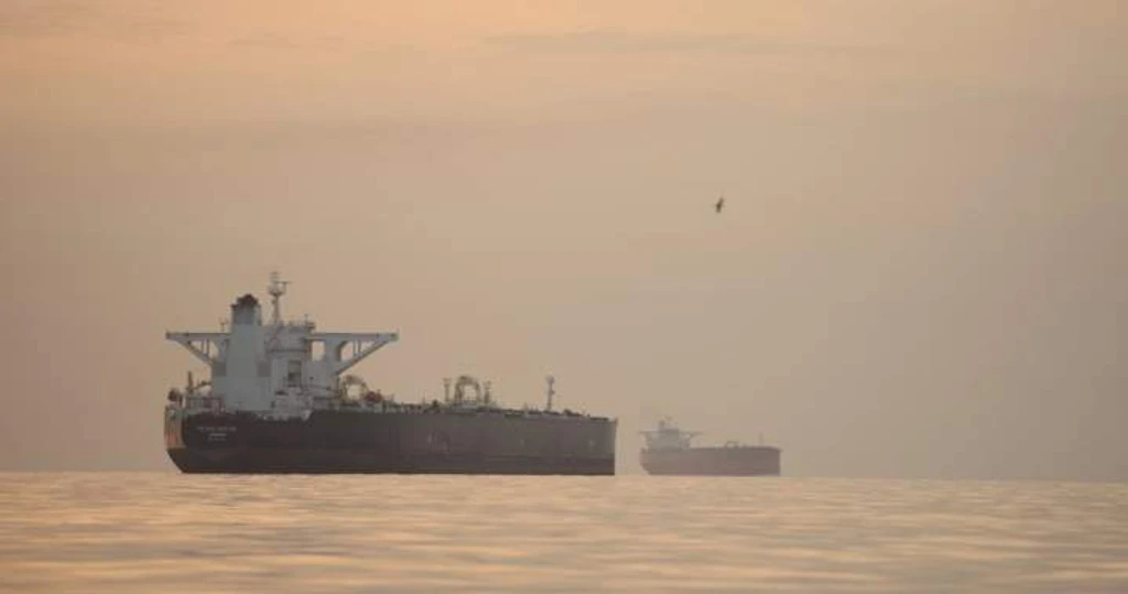 U.S. Negotiators Head to Pakistan for Talks on Extending Iran Ceasefire Amid Strait of Hormuz Standoff