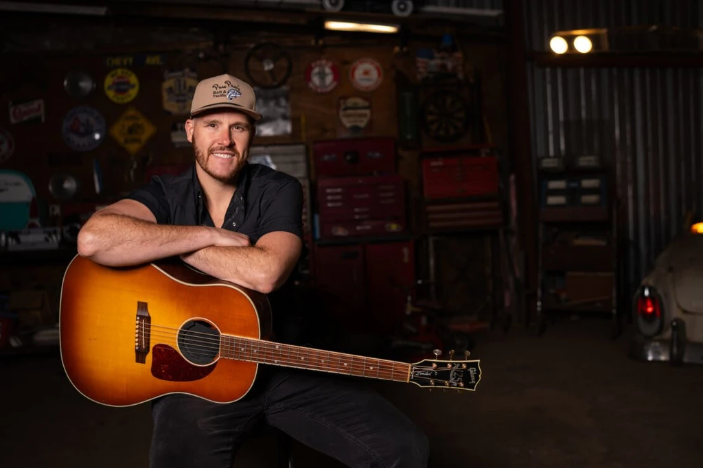 Cold Plunges and Pushups Became Part of Trey Lewis’ 100‑Pound Platinum Country Comeback