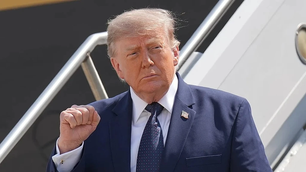Trump Questions England's Tactics in World Cup Semifinal Loss to Argentina
