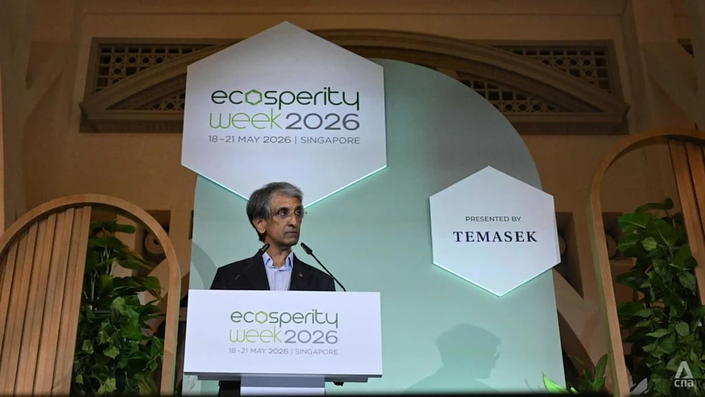 Temasek Signals It Likely Won't Hit 2030 Climate Target