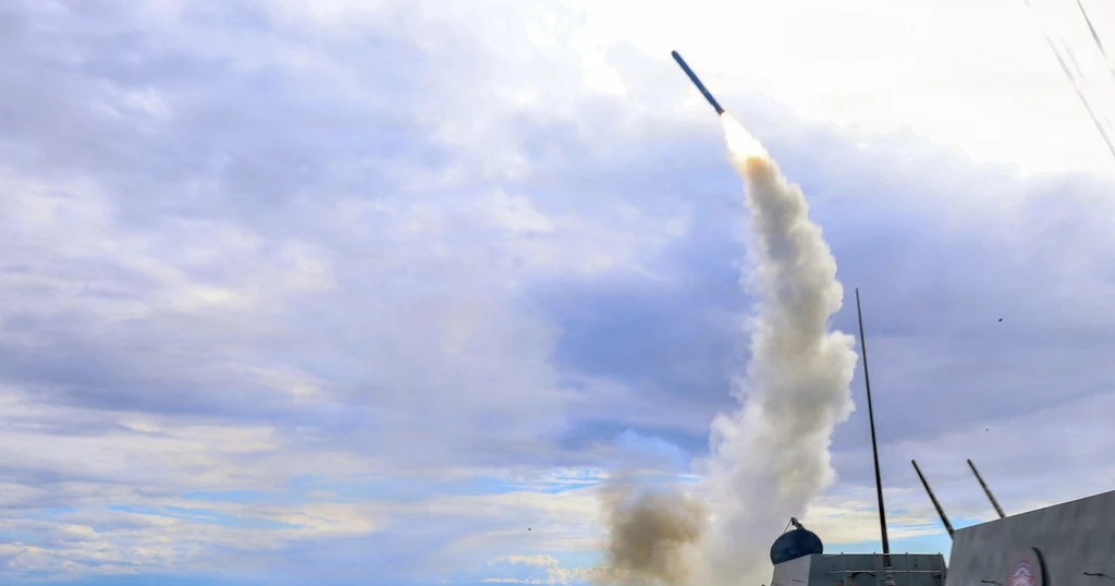 U.S. Tomahawk Use in Iran Conflict Outpaces Production