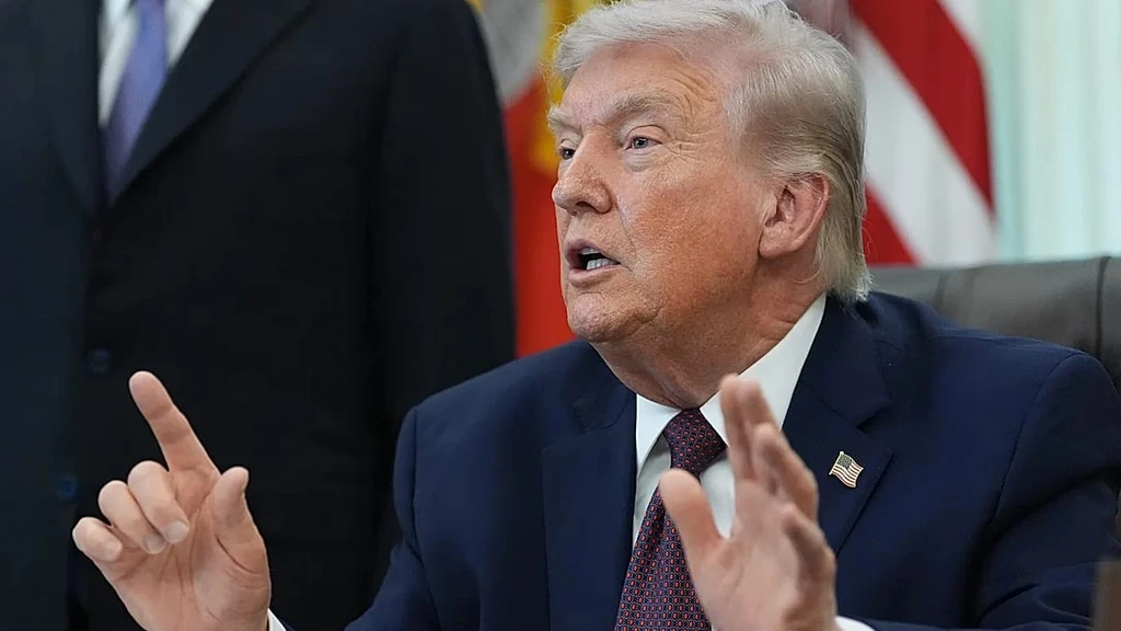 Trump Orders Up to 100% Tariffs on Patented Drugs
