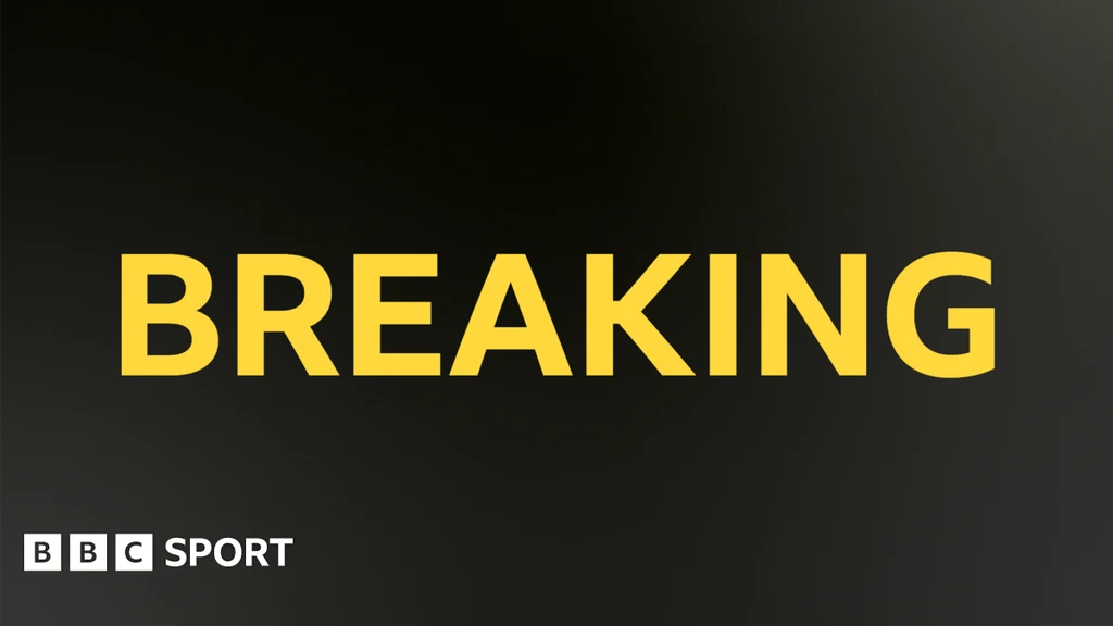 Tiger Woods Charged with DUI After Florida Crash