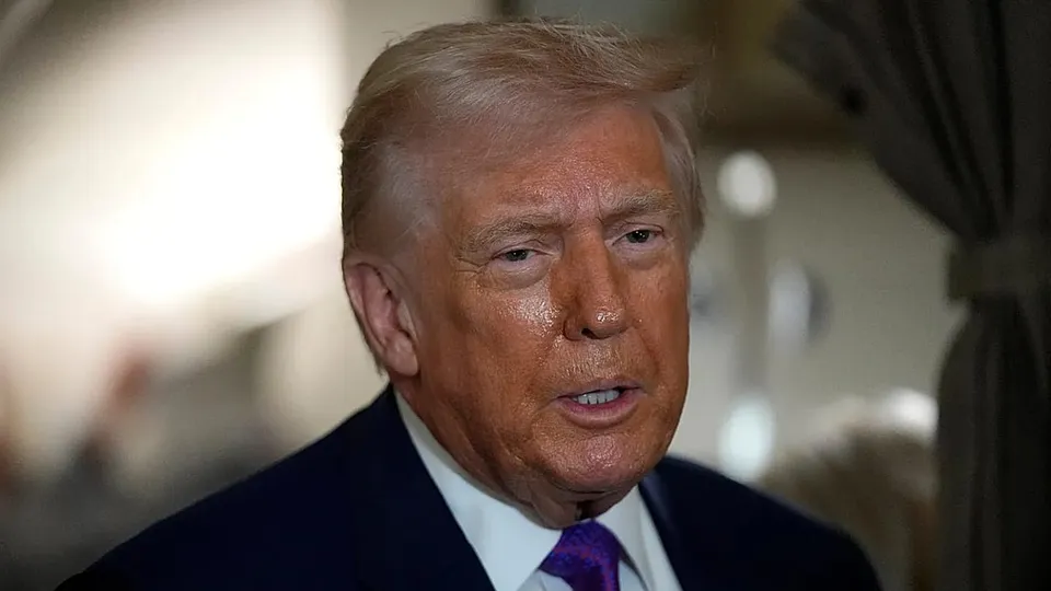 Trump Issues Stark Warning to Iran Amid Military Buildup