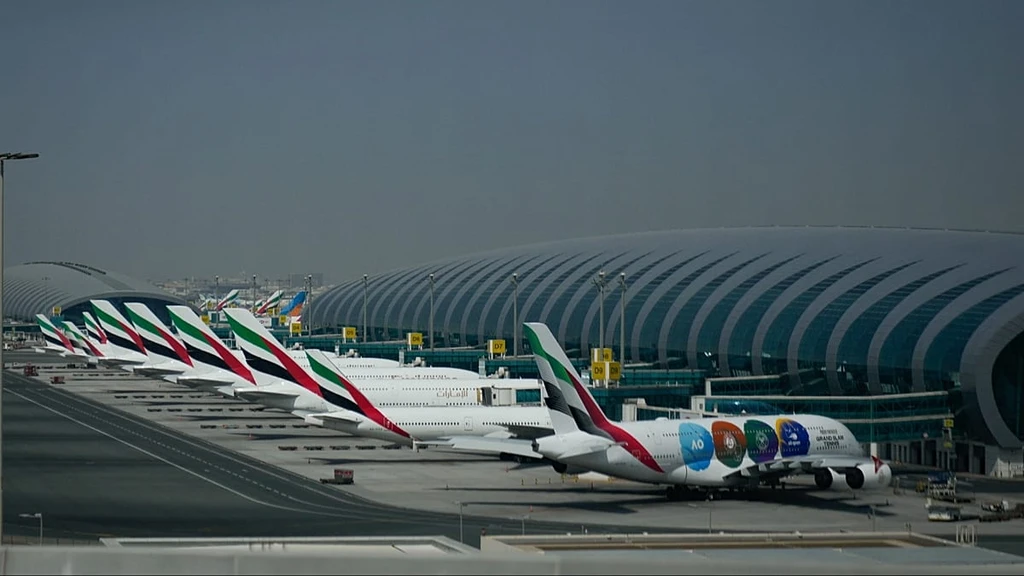 UAE Covers Costs for Stranded Travelers Amid Regional Airspace Closures