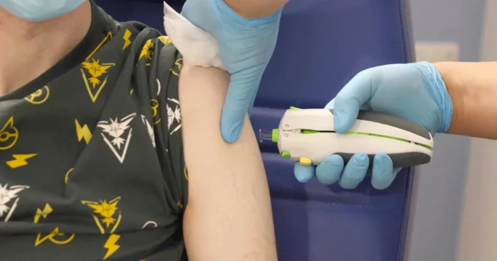 World-First AI-Designed Vaccine Passes Human Trial at Cambridge