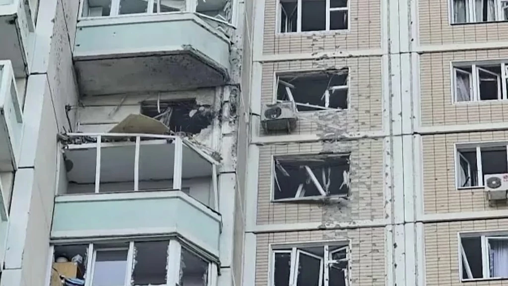 Massive Ukrainian Drone Strike Hits Moscow Region, Killing 3