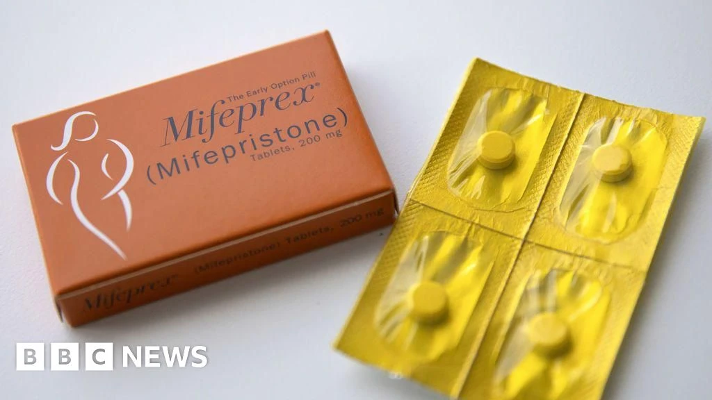 Appeals Court Reinstates In-Person Pickup Rule for Abortion Pill