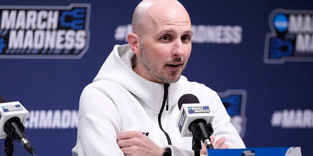 VCU Coach Honors Student Journalists After Historic March Madness Comeback