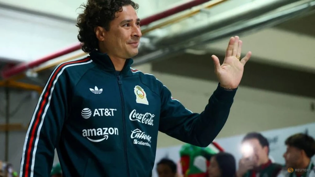 Goalkeeper Ochoa Joins Mexico Camp, Sixth World Cup in Sight