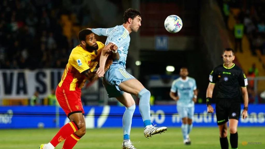 Vlahovic's 10-Second Strike Lifts Juventus to Third in Serie A