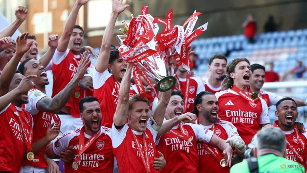 Arsenal Lift Premier League Trophy; West Ham Relegated on Dramatic Final Day