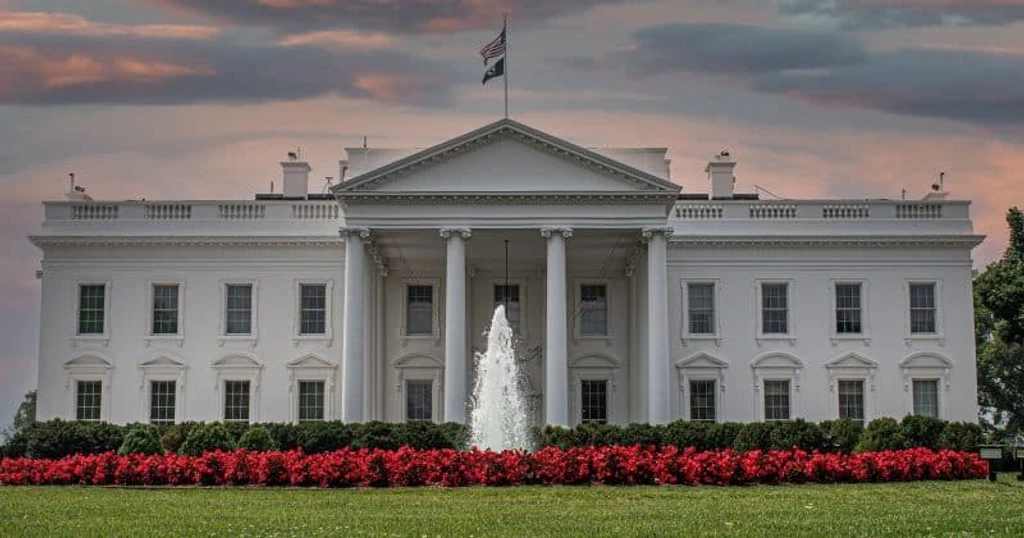 Interim Iran Deal Aims to End Global Energy Chokehold