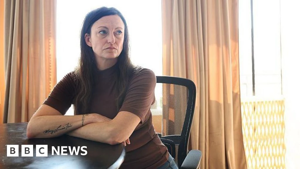 Canada's Assisted Dying Debate Intensifies Over Mental Illness