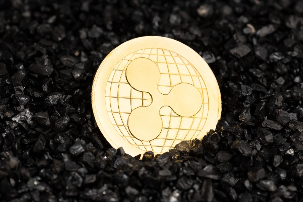 XRP Price Surge Pattern Sparks Manipulation Claims