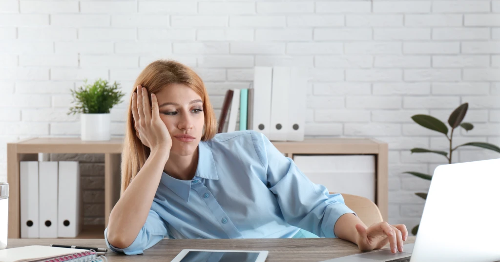 The Midlife Happiness Dip: Understanding the U-Curve of Life