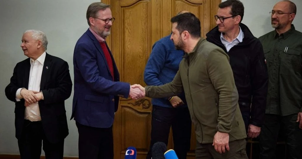Zelensky Presses NATO After Largest Ukrainian Drone Attack on Moscow