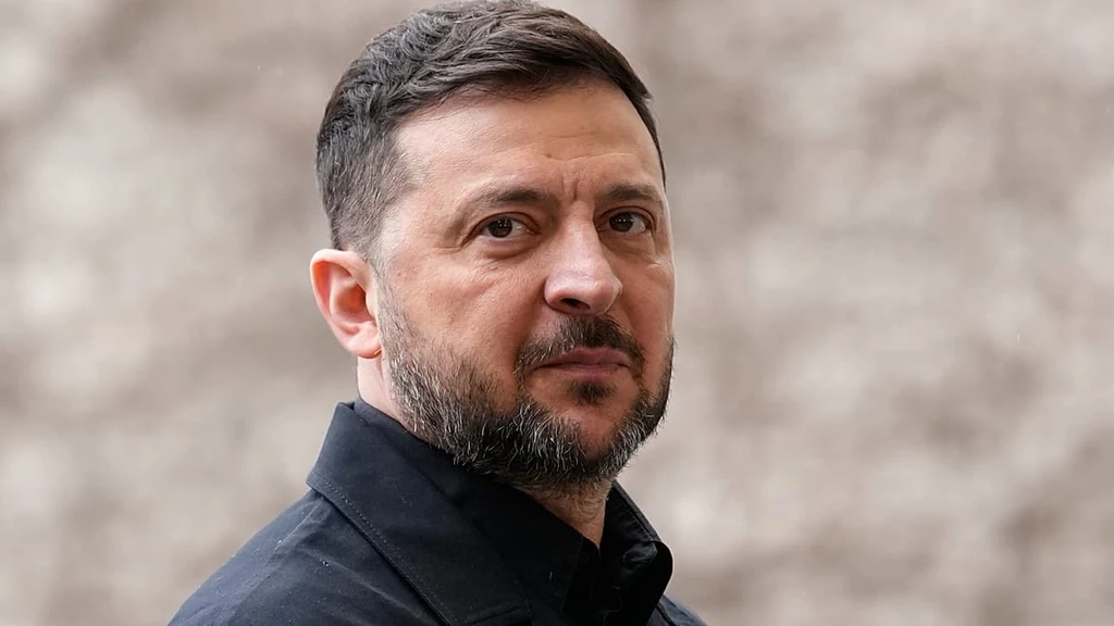 Zelenskyy Vows Retaliation After Drone Strike Hits Moscow Oil Refinery
